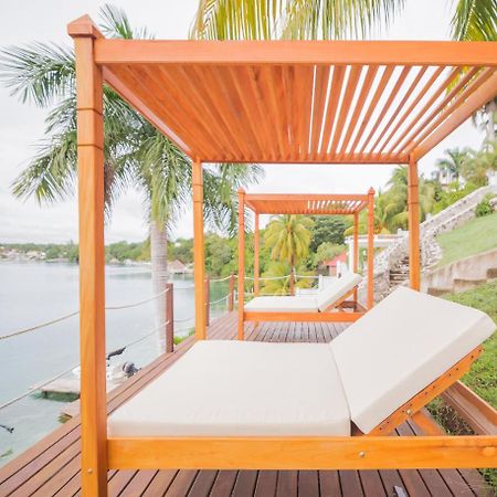 Hotel Villa Esmeralda Bacalar Bagian luar foto